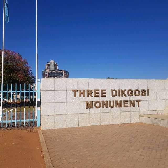 Three Dikgosi monument 