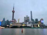 Skip the Bund crowds — cruise into the skyline instead 🌇➡️🌃”