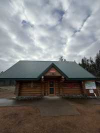 ชมวิถีชีวิตปลาแซลมอนว่านทวนน้ำ 