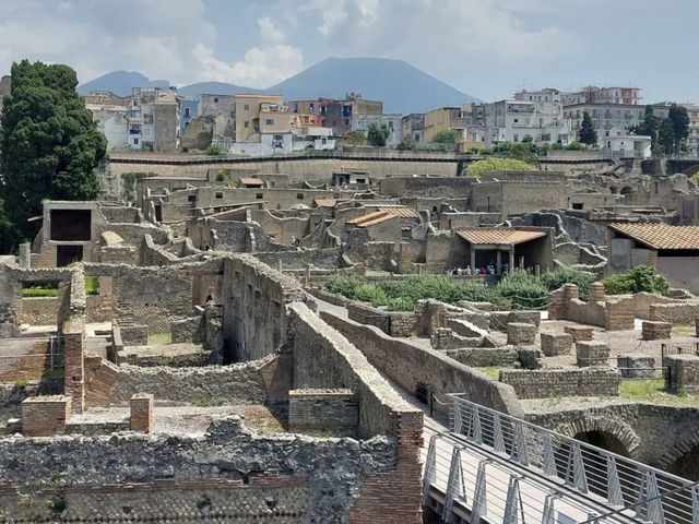 Ancient city of Herculaneum 🗺️