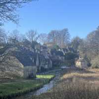 Admiring Arlington Row