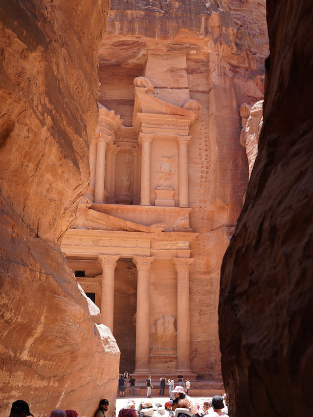Petra - One of the seven new wonders of the world ✨