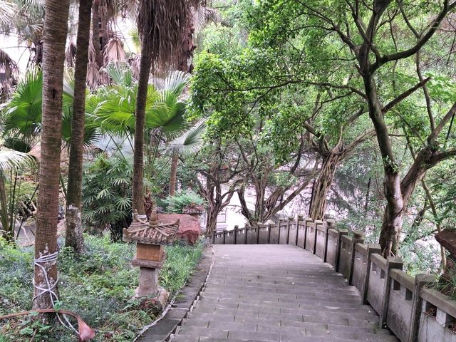 Hidden Gem in Leshan