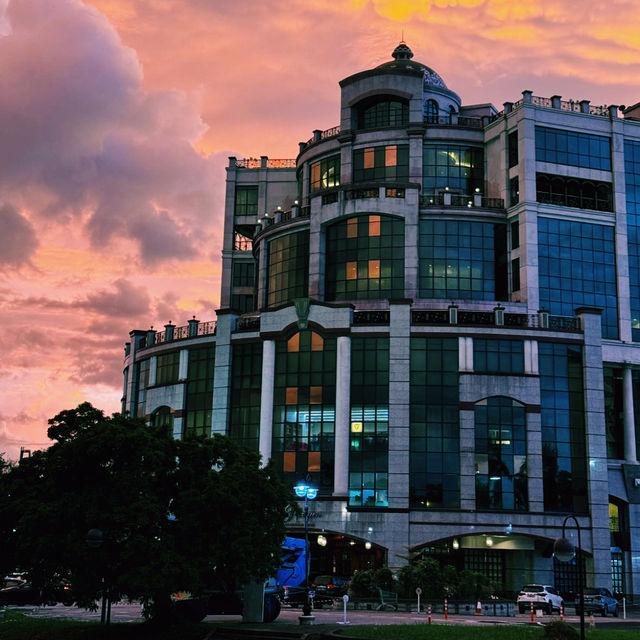 🚗 Ride-Sharing in Brunei: Explore the Sultanate’s Gems with Ease and Savings 🇧🇳✨