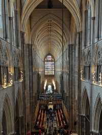 🏛 Westminster Abbey – The Coronation Cathedral of Kings and Culture
