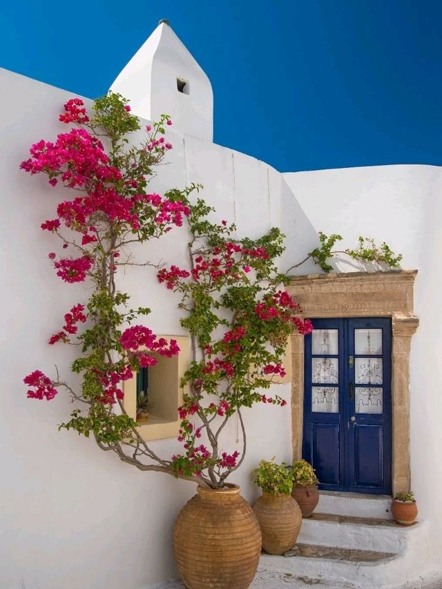 🌬️ Where Aphrodite Was Born – Kythera, Greece