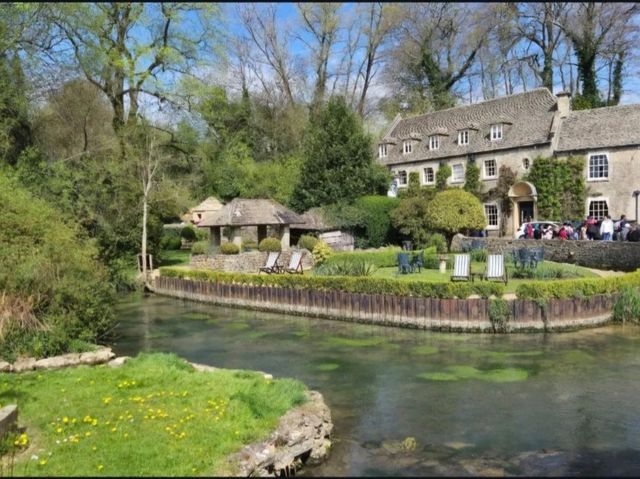Historic Cotswolds Villages 🌿🌻