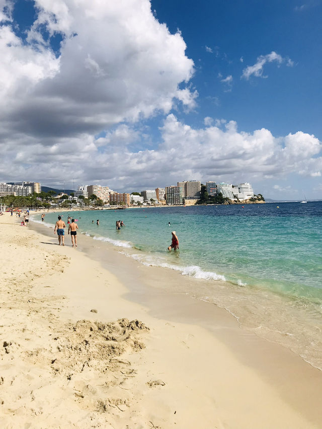 Melia Hotel Review: perfect picks for a getaway packed with modern style