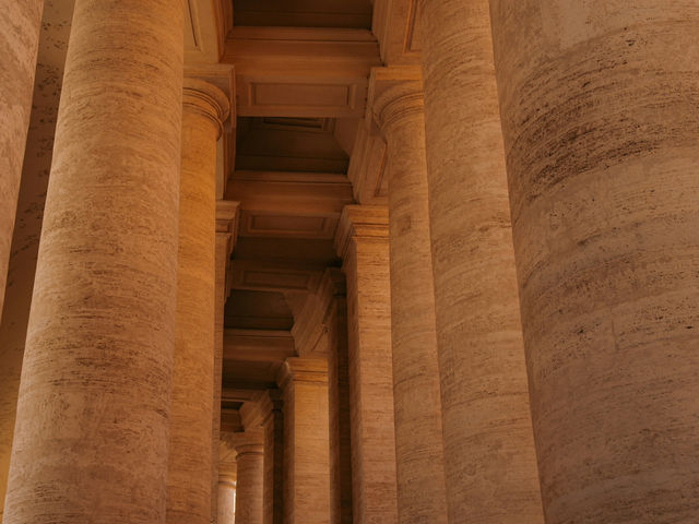 흙벽 사이로 이어지는 고대의 길 흙벽 사이로 이어지는 고대의 길