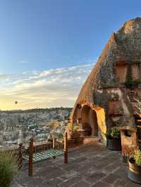 The Land of Fairy Chimneys: Göreme, Turkey 🇹🇷🎈