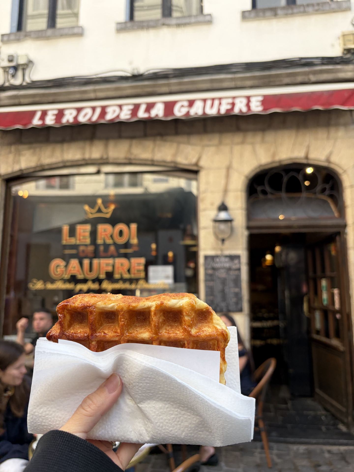 [Brussels] The Ultimate Freshly Baked Treat: Must-Try Waffles While Exploring the City