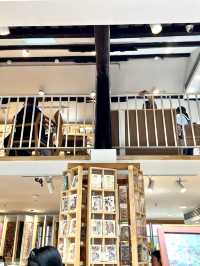 サンリオともコラボする雑貨店「猫的天空之城」の一号店