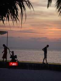 Travel around the Maldives Atoll