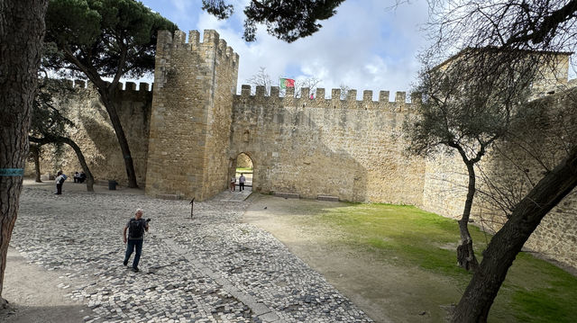 聖若热城堡（聖喬治城堡）Castelo de São Jorge