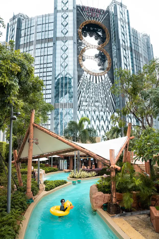 Macau Vacation | An Exhilarating Water Park Experience