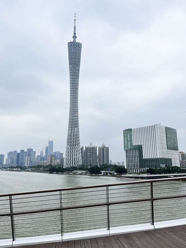 廣州景點｜海心橋 Haixin Bridge