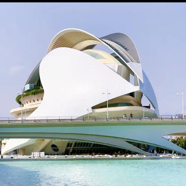 Valencia city of arts and sciences 