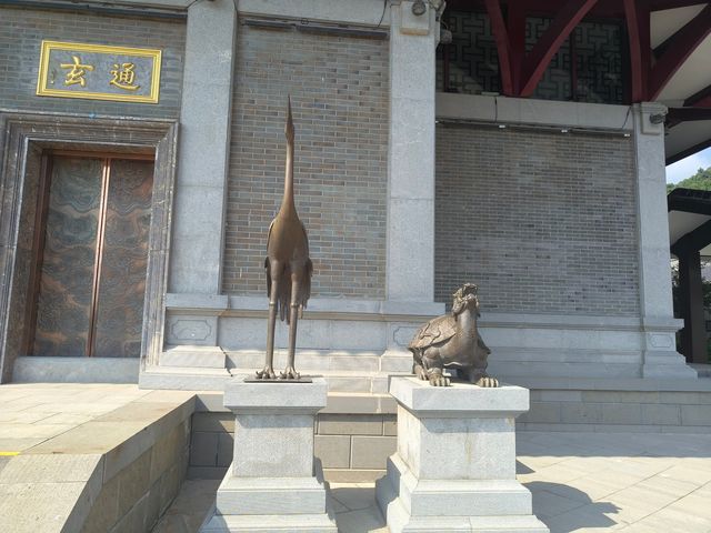 假期就來茅山吧。
