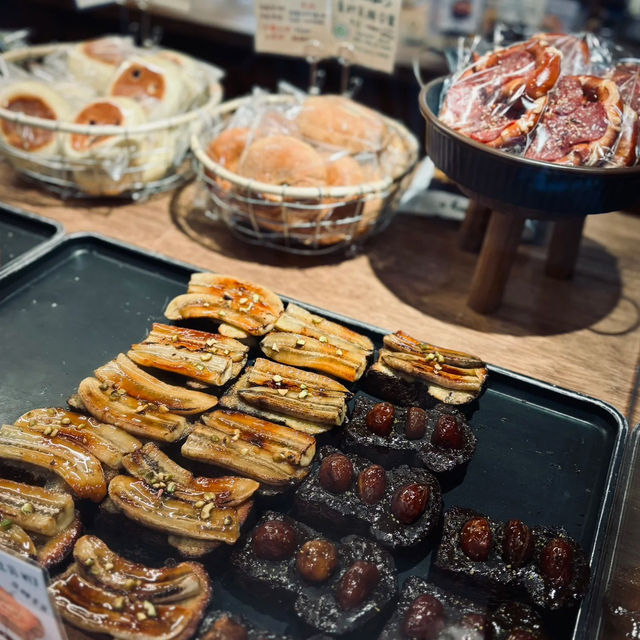 法蘭司烘焙咖啡廳探店奇遇！承包整間店的清晨時光 