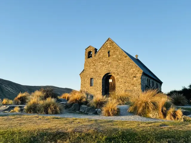 A Perfect Encounter: Starry Skies and a Charming Church