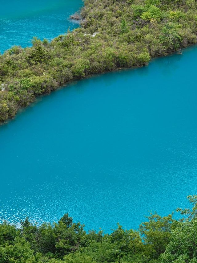 阿壩藏族羌族自治州4日遊 玩轉熱門風景
