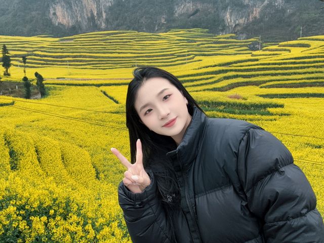 羅平摩龍村小眾油菜花田 帶你感受不一樣的視覺體驗