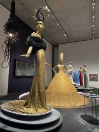 香港西九文化區M+博物館大堂展廳：藝術啟航之境