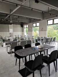 住進呢間隱藏喺翠湖邊嘅設計感酒店——Ananas安舍