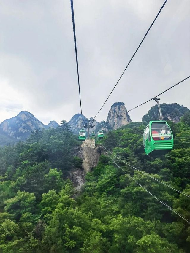 欒川避暑好地方，我家隔籬，天河大峽谷。    一、交通指南 1. 自駕（推薦）  路線：洛陽市區