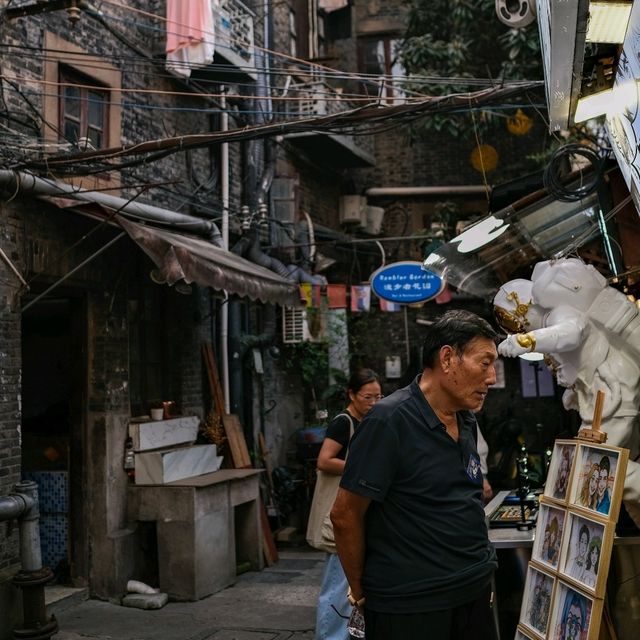 🎨 Tianzifang, Shanghai: Art, Alleys, and Hidden Charm
