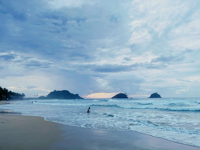 🌅 納克潘海灘 Nacpan Beach|白天天堂、夜晚仙境的雙重魅力 🌅 納克潘海灘 Nacpan Beach|白天天堂、夜晚仙境的雙重魅力