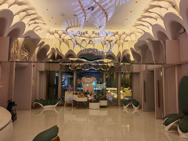 版納顏值天花板南客里里度假酒店夜拍也太絕了吧 版納顏值天花板南客里里度假酒店夜拍也太絕了吧