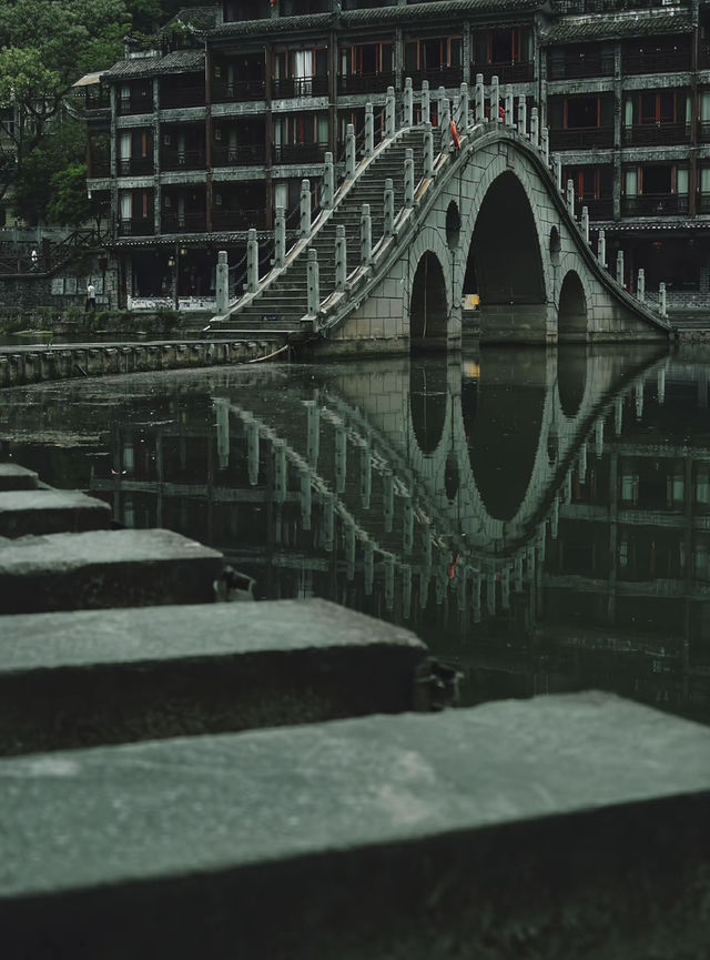 【鳳凰古城超全遊玩攻略】帶你夢回邊城！