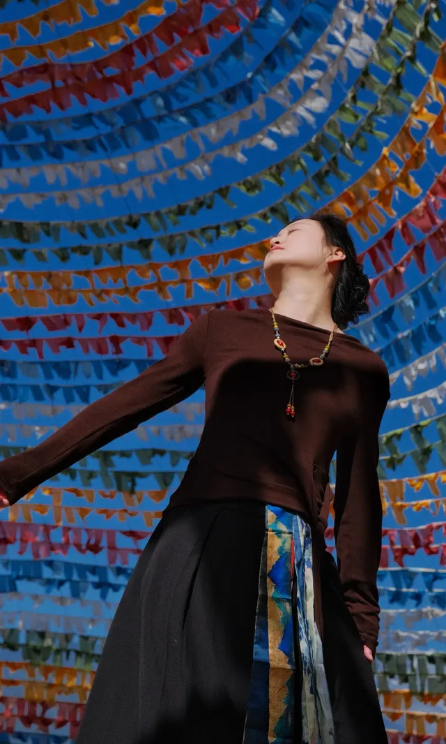 玉龍雪山打卡機位日照金山 玉龍雪山打卡機位日照金山