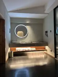 在阿勒泰禾木村,一家超驚喜(Surprise)酒店