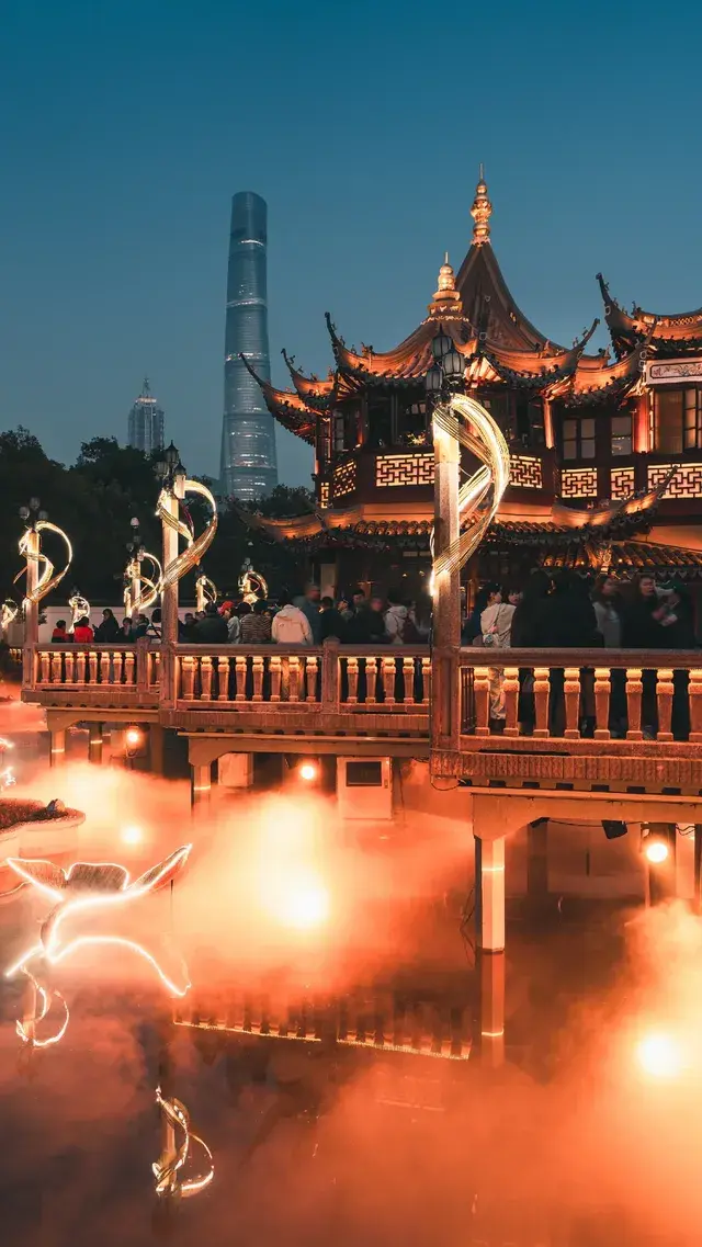 初冬豫園|邂逅中式美學下的流光溢彩 初冬豫園|邂逅中式美學下的流光溢彩