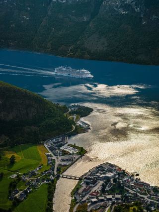 คู่มือการเดินทางแบบครบวงจร 11 วัน เพื่อสำรวจหลายประเทศในกลุ่มนอร์ดิก - บันทึกเลย!