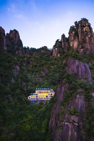 三清山の崖の民宿、新規オープンで早くも頂点に、人生で必ず泊まるべき！