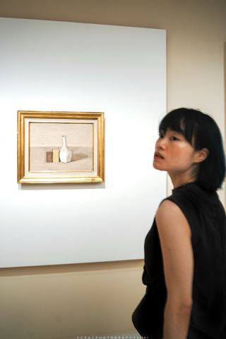 Don’t rush to finish the Morandi exhibition and leave. Shanghai here is great for exploring and taking photos