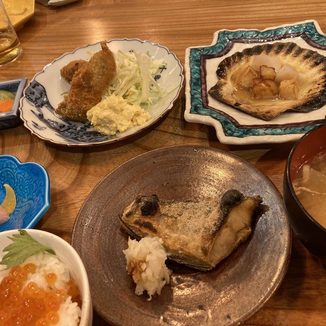 新橋高架下okuroji貝焼でコスパ高すぎランチ❣️