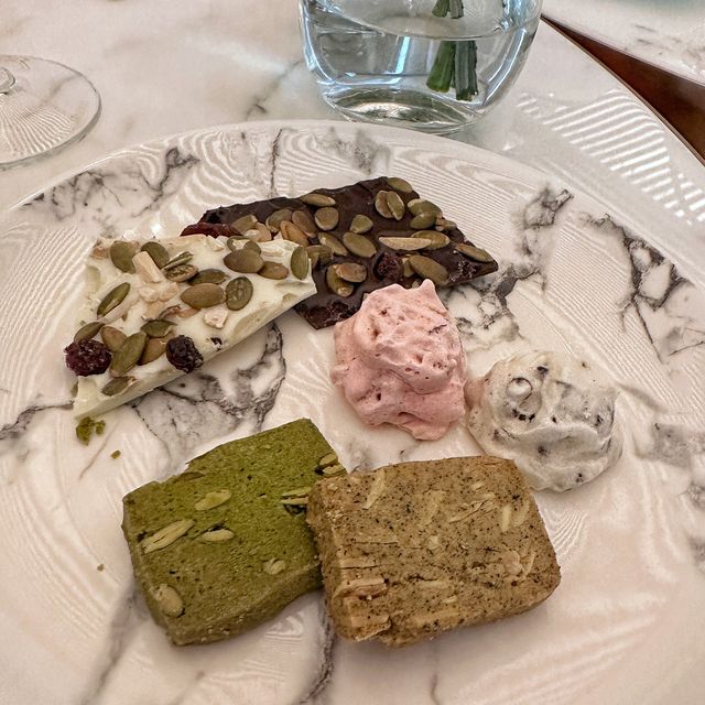 春天就是要去賞花🌸美利酒店新Tea set