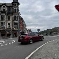 Dinant เมืองเล็กริมน้ำที่เบลเยี่ยม
