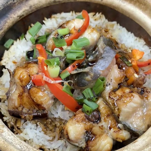 廟街必試🍳 興記煲仔飯