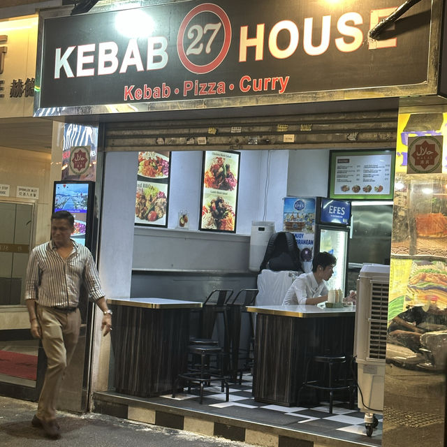 異國風情！土耳其經典街頭小食🇹🇷 Döner kebab ‧ 土耳其旋轉烤肉卷🌯