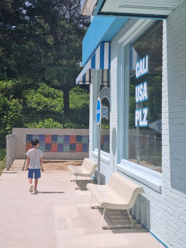 뮤직비디오 세트장 느낌의 감성 맛집