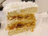 Julie Bakes - Fusion Cakes
