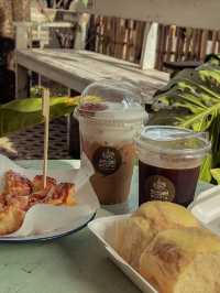 คาเฟ่ขนมปังโฮมเมด ร้านนี้คือดีมาก ทำไมเพิ่งมาเจอ😍