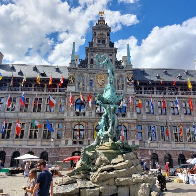 Antwerp ไปเบลเยี่ยมกัน