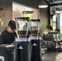 Amani Cafe' อะ-มา-นี คาเฟ่ในเมืองปัตตานี 