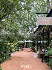 เที่ยวแบบครอบครัวกันที่ 🌿Tamjai - ตามใจคาเฟ่